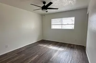 11017 W Monterosa St, Phoenix, AZ 85037 - Photo 14