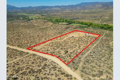 000 S Wagoner Road #D, Congress, AZ 85332 - Photo 4