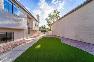 921 S Val Vista Dr, Mesa, AZ 85204 - Photo 18