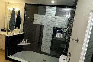 921 S Val Vista Dr, Mesa, AZ 85204 - Photo 16