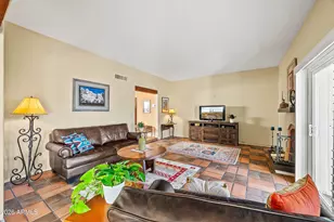 4342 N 69th Pl, Scottsdale, AZ 85251 - Photo 10