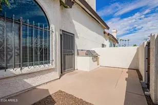 4328 N 36th St, Phoenix, AZ 85018 - Photo 24
