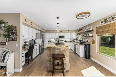 12421 W Encanto Boulevard, Avondale, AZ 85392 - Photo 16