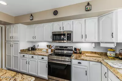 12421 W Encanto Boulevard, Avondale, AZ 85392 - Photo 18