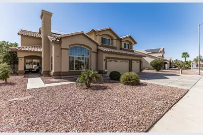 12421 W Encanto Boulevard, Avondale, AZ 85392 - Photo 2