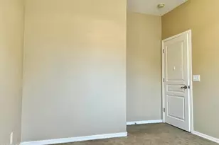 1090 S Maverick St, Chandler, AZ 85286 - Photo 14