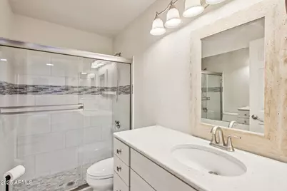 4223 E Cassia Way, Phoenix, AZ 85044 - Photo 38