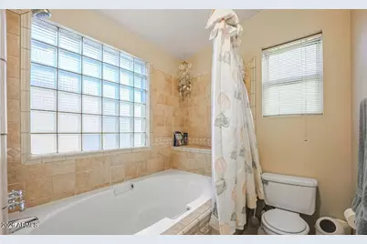 4114 E Liberty Lane, Phoenix, AZ 85048 - Photo 8