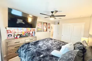 17380 W Patrick Ln, Surprise, AZ 85387 - Photo 18