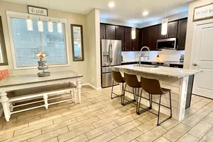 17380 W Patrick Ln, Surprise, AZ 85387 - Photo 12