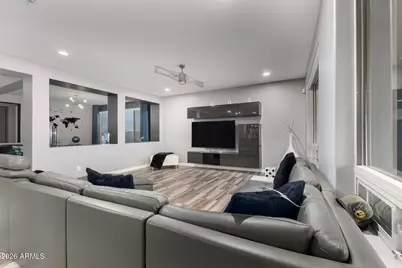 18379 W Marshall Lane, Surprise, AZ 85388 - Photo 8