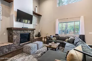 17 E Tranquil Ln, Flagstaff, AZ 86005 - Photo 10