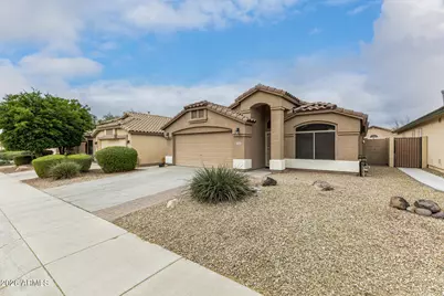 2326 W Gambit Trail, Phoenix, AZ 85085 - Photo 2