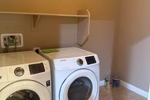 10743 W Desert Elm Ln, Peoria, AZ 85383 - Photo 6