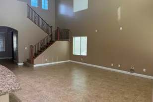 10743 W Desert Elm Ln, Peoria, AZ 85383 - Photo 10