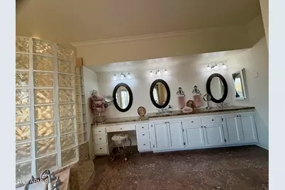 3129 E San Juan Avenue, Phoenix, AZ 85016 - Photo 18