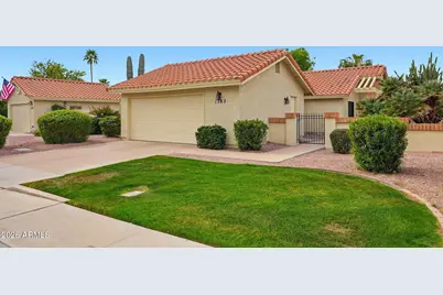 1382 N Tamarisk Drive, Chandler, AZ 85224 - Photo 1