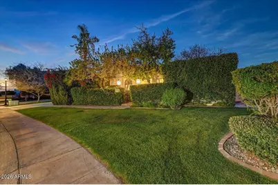 2550 E Denton Lane, Phoenix, AZ 85016 - Photo 36