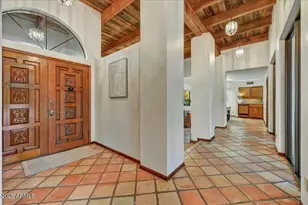 2550 E Denton Ln, Phoenix, AZ 85016 - Photo 32