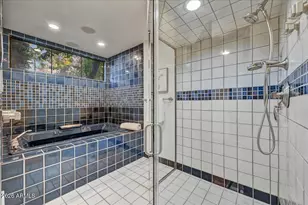 2550 E Denton Ln, Phoenix, AZ 85016 - Photo 20