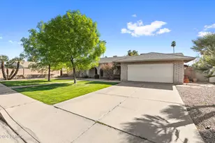 1867 E Oxford Dr, Tempe, AZ 85283 - Photo 2