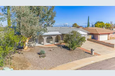 1349 Cholla Circle, Sierra Vista, AZ 85635 - Photo 2