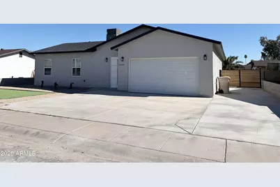 11415 N 58th Drive, Glendale, AZ 85304 - Photo 2