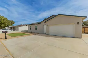 11415 N 58th Dr, Glendale, AZ 85304 - Photo 32