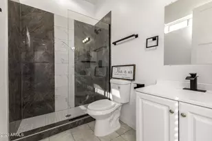 11415 N 58th Dr, Glendale, AZ 85304 - Photo 14