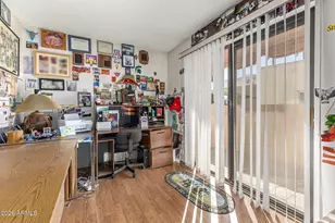 1709 E Frier Dr, Phoenix, AZ 85020 - Photo 20