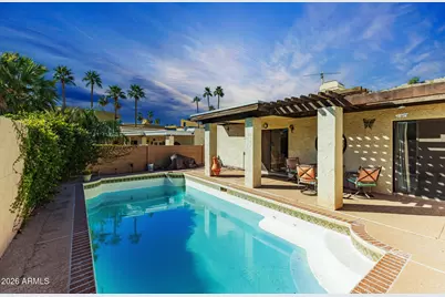 1709 E Frier Drive, Phoenix, AZ 85020 - Photo 24