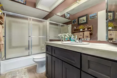 1709 E Frier Drive, Phoenix, AZ 85020 - Photo 18