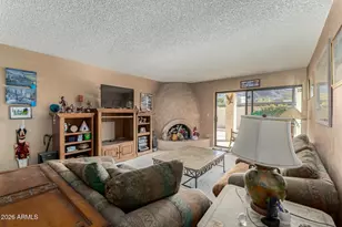 1709 E Frier Dr, Phoenix, AZ 85020 - Photo 6