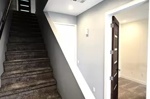 506 S Hardy Dr, Tempe, AZ 85281 - Photo 4