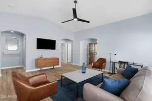 5091 S Peachwood Dr, Gilbert, AZ 85298 - Photo 4