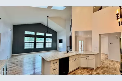 8101 N 13th Place, Phoenix, AZ 85020 - Photo 6