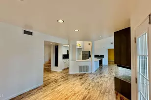 8101 N 13th Pl, Phoenix, AZ 85020 - Photo 12