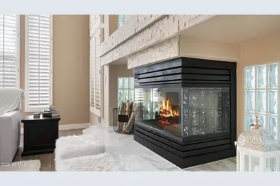 1390 E Horseshoe Drive, Chandler, AZ 85249 - Photo 8