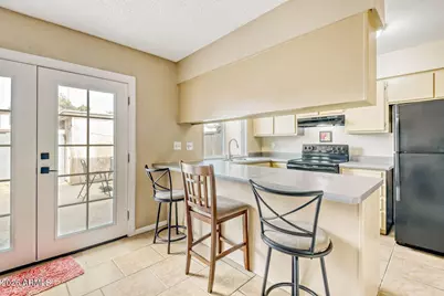 4625 W Thomas Road #39, Phoenix, AZ 85031 - Photo 12