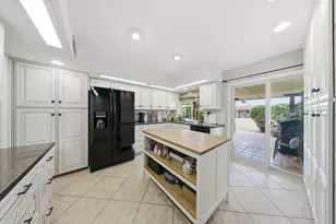 10921 W Campana Dr, Sun City, AZ 85351 - Photo 20