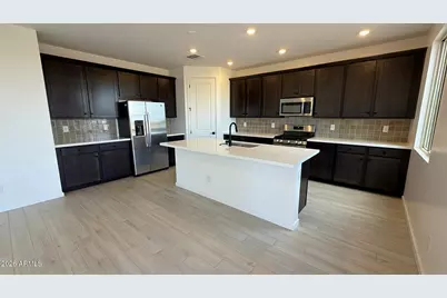 22392 W Monona Lane, Surprise, AZ 85387 - Photo 4