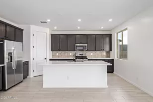 22392 W Monona Ln, Surprise, AZ 85387 - Photo 6