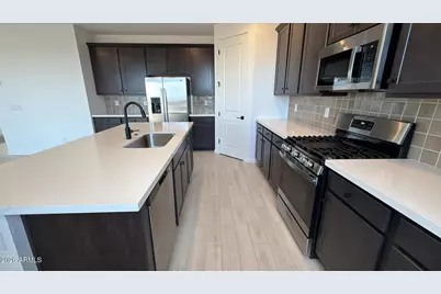 22392 W Monona Lane, Surprise, AZ 85387 - Photo 6