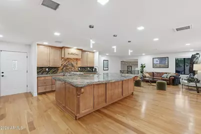 2221 E Vista Avenue, Phoenix, AZ 85020 - Photo 10