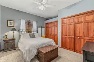 806 N Lone Oak Way, Flagstaff, AZ 86004 - Photo 28