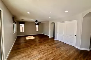 2519 W Bent Tree Dr, Phoenix, AZ 85085 - Photo 4