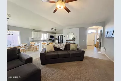 6803 W Caribbean Lane, Peoria, AZ 85381 - Photo 4