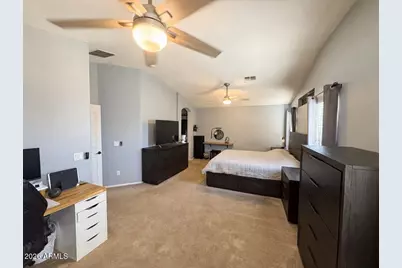 6803 W Caribbean Lane, Peoria, AZ 85381 - Photo 12