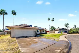 409 E Pegasus Dr, Tempe, AZ 85283 - Photo 8