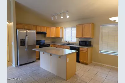 3212 E Kerry Lane, Phoenix, AZ 85050 - Photo 6